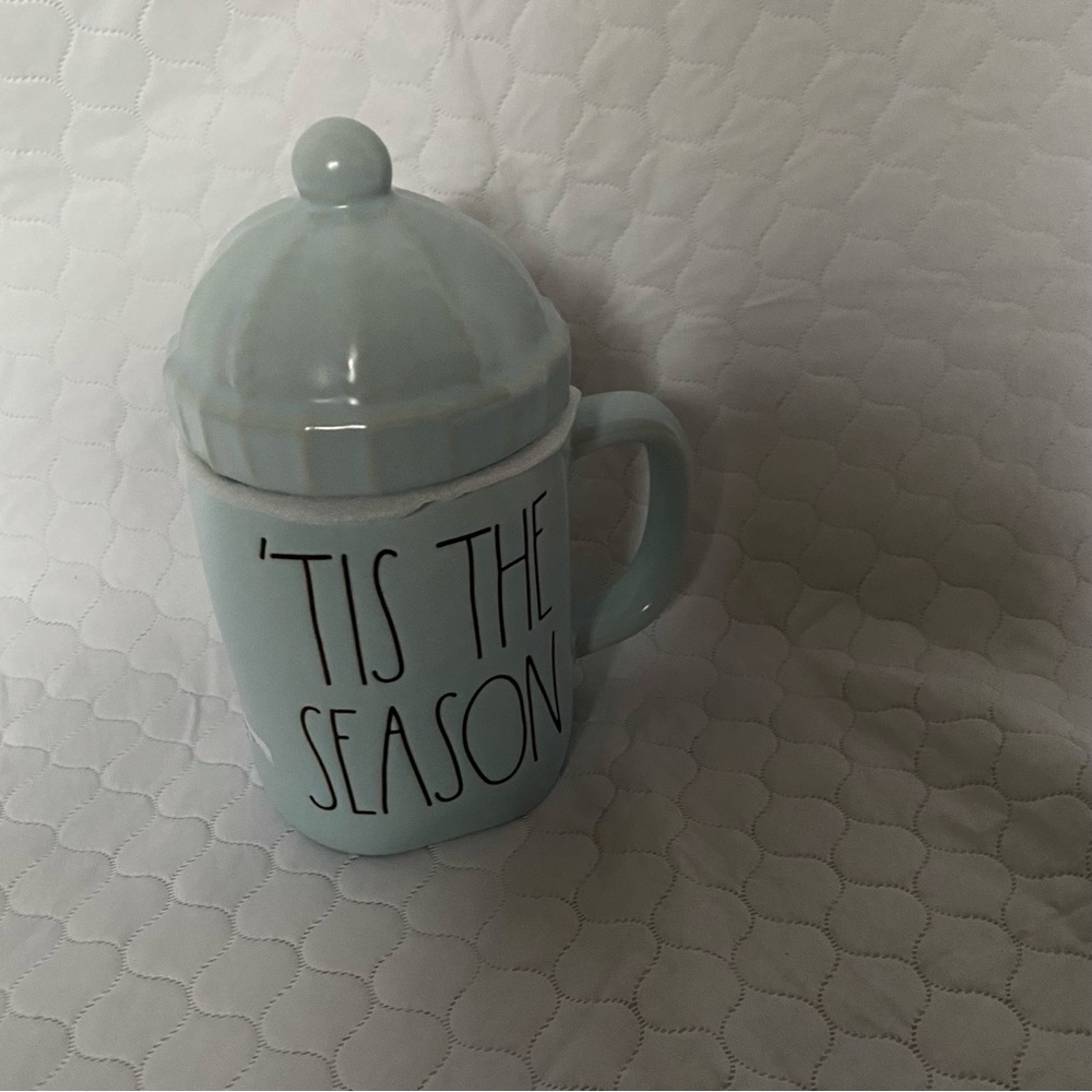 RAE DUNN BRAND NEW TOPPER MAKES MUG .